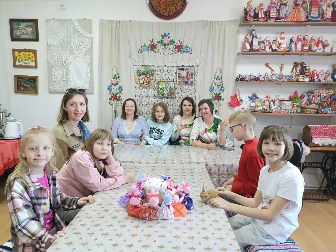 Самый светлый праздник весны